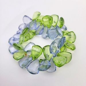 Vintage Blue Green Plastic Teardrops Elastic Bracelet